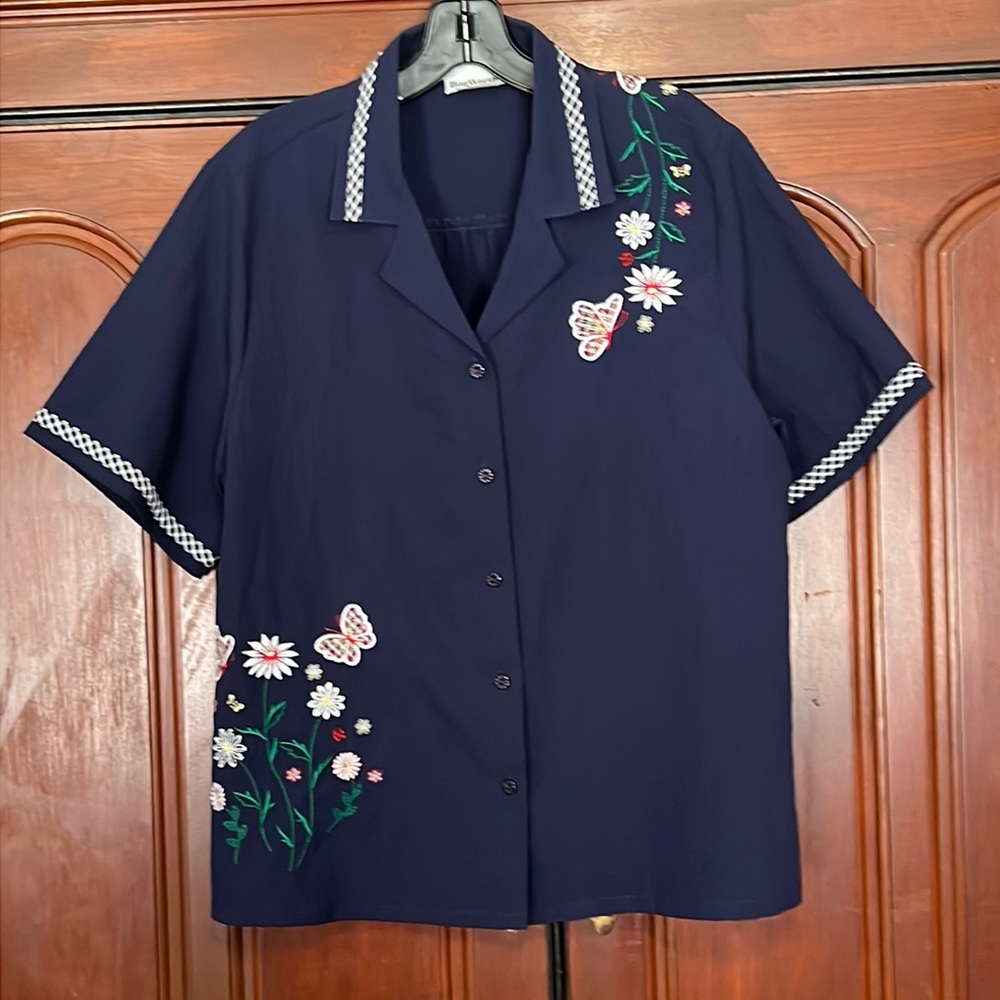Bon Worth Vintage Button Down Shirt With Cute Embroidery & Patch Work Size MP